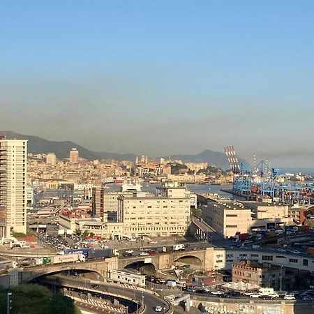 La Finestra Sul Porto Lägenhet Genua Exteriör bild